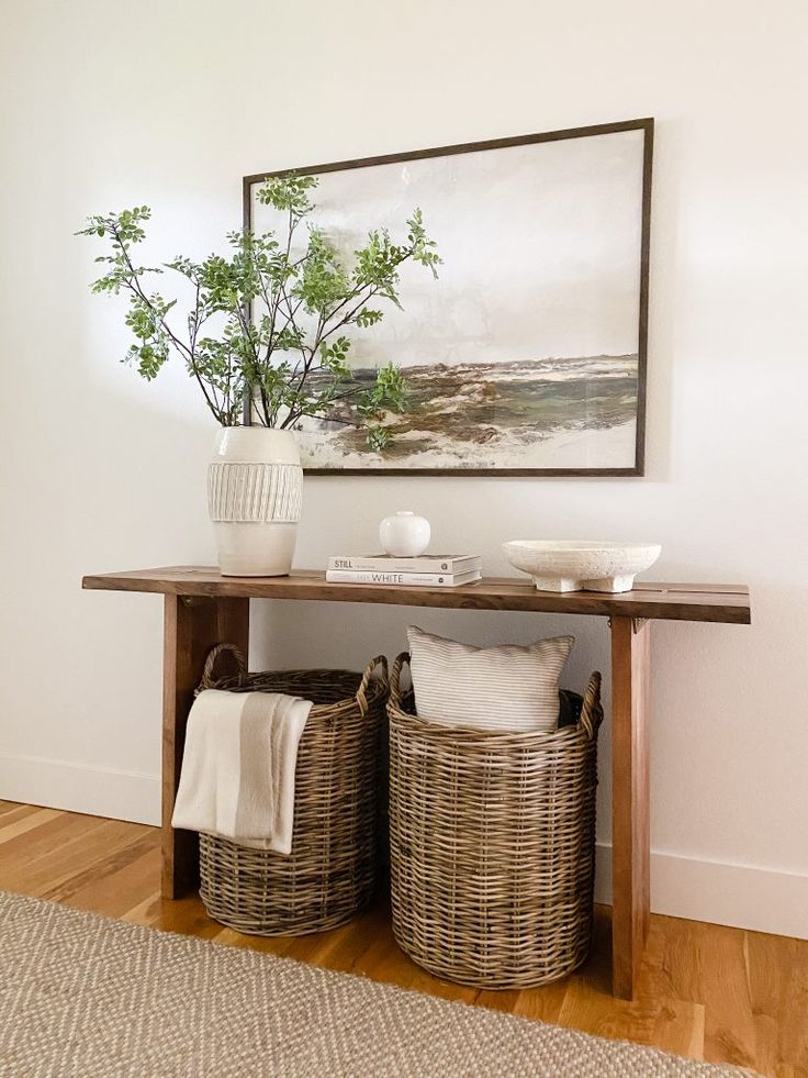 small entryway table decor ideas