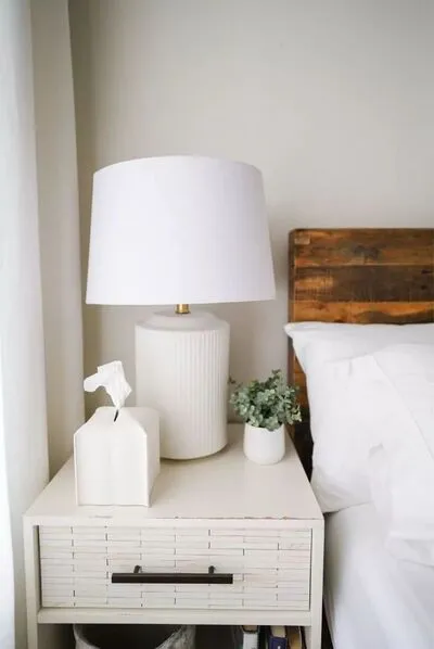 nightstand decor ideas