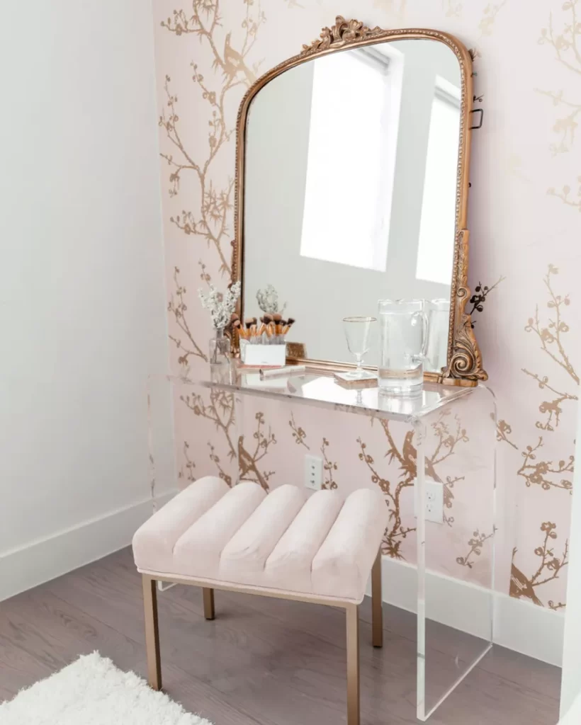 makeup vanity ideas for small spaces