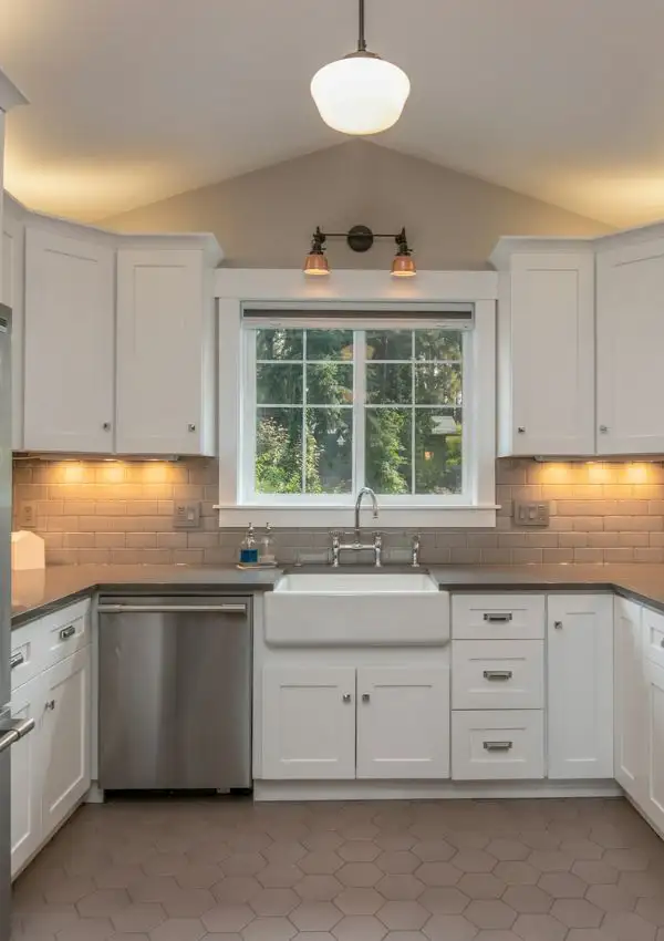 under cabinet lighting ideas