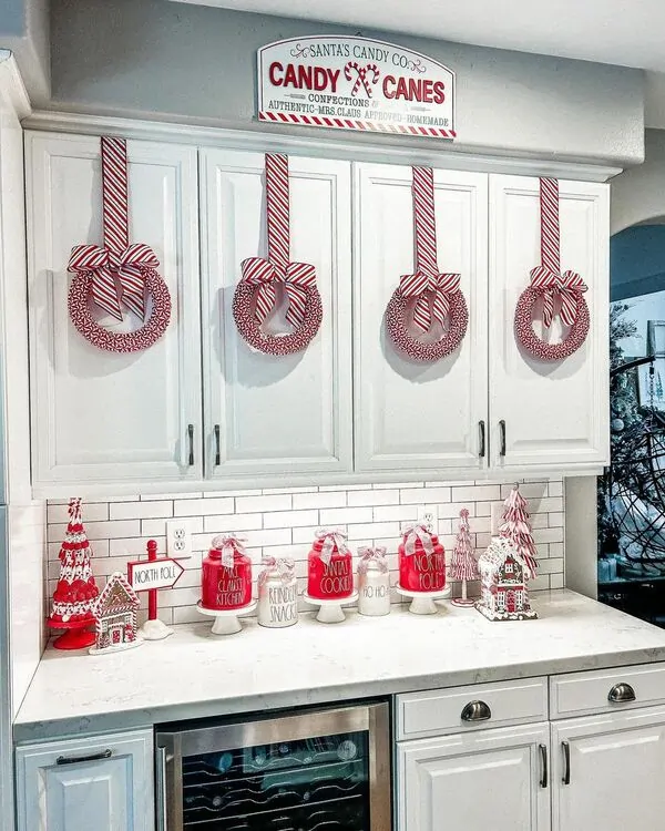 how to decorate kitchen cabinets for Christmas