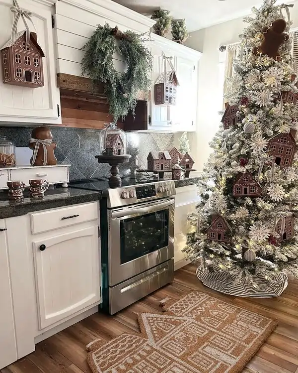 how to decorate kitchen cabinets for Christmas