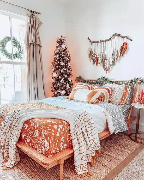 boho christmas decor ideas for bedroom