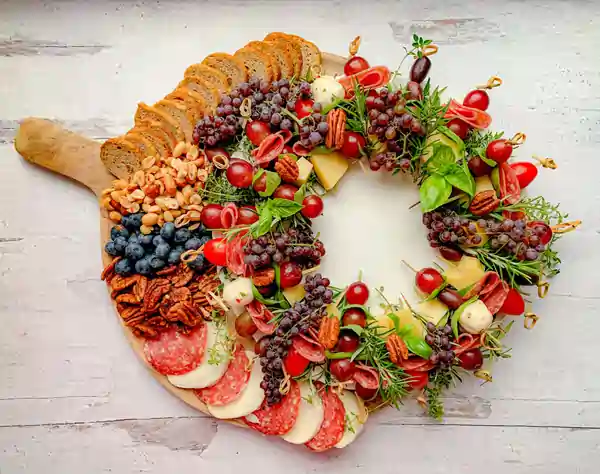 christmas wreath charcuterie board ideas