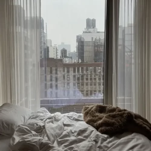 how to overcome sleeplessness naturally