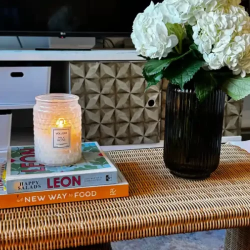 minimalist coffee tables