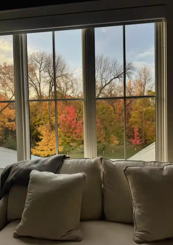 22 Ways to Romanticize Your Life This Fall