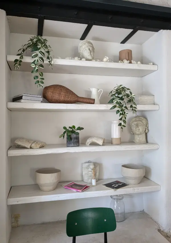 floating shelf decor ideas