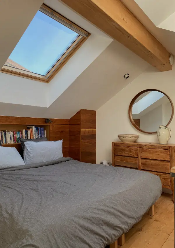 how to make a bedroom look bigger