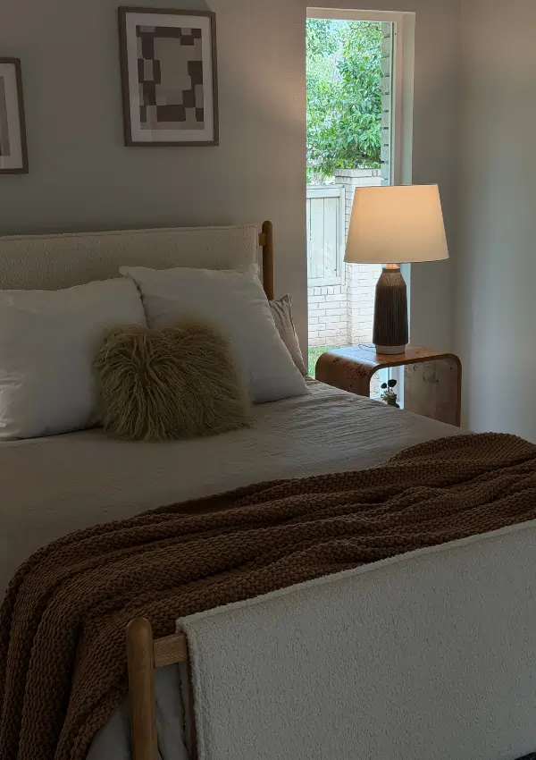 How to Keep Your Room Clean in Just 15 Minutes a Day